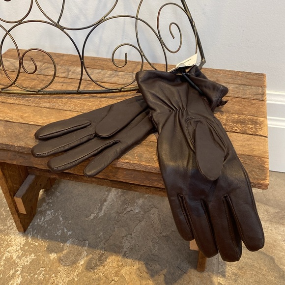 Jessica Brown Leather Gloves - Picture 8 of 9